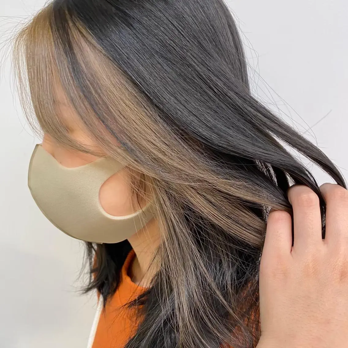 ミディアム ヘアアレンジ メンズ 🫧ハイトーン🫧 ベージュ🫧徹哉のヘアスタイル