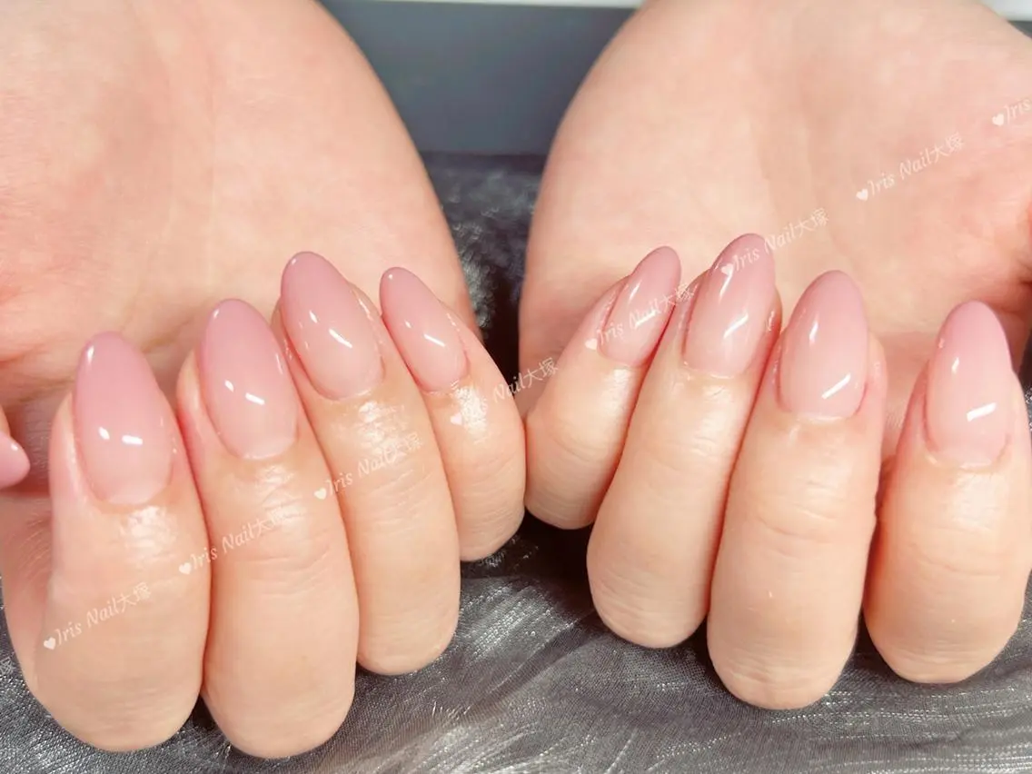 ネイル ハンドネイル ハンドケア 🍒IRIS Nail🌸のネイルデザイン