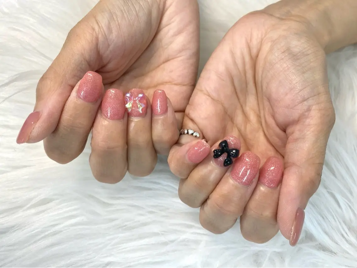 ネイル reyel Aのネイルデザイン