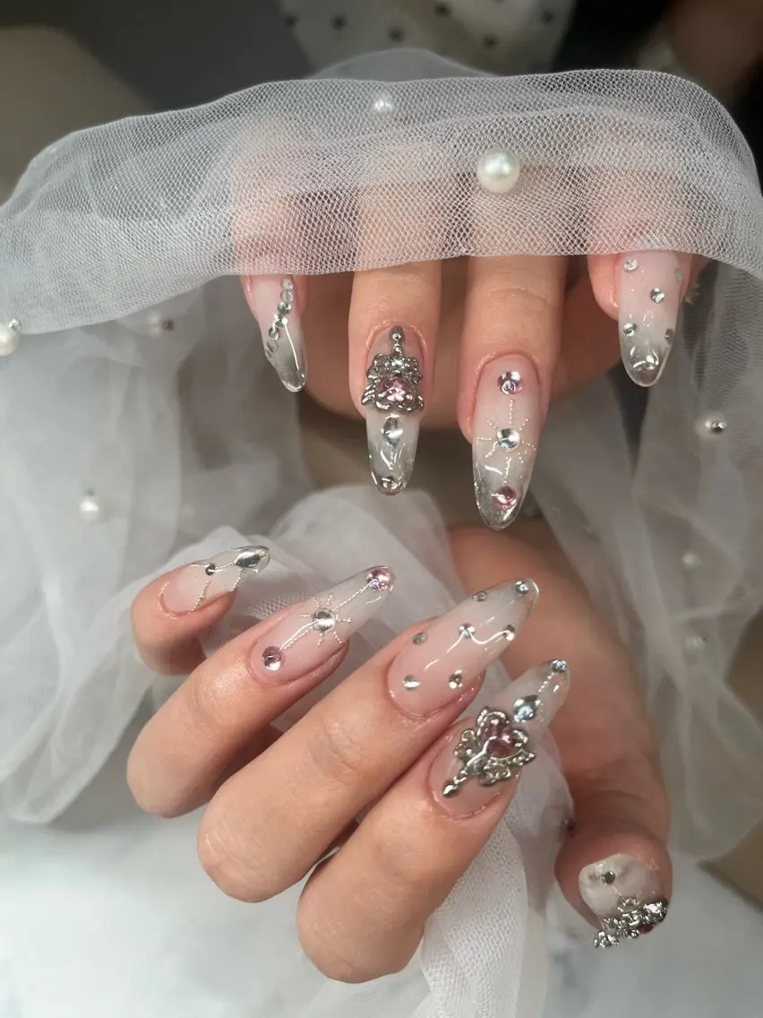 ネイル ハンドネイル LULU Nail salonみどりのネイルデザイン
