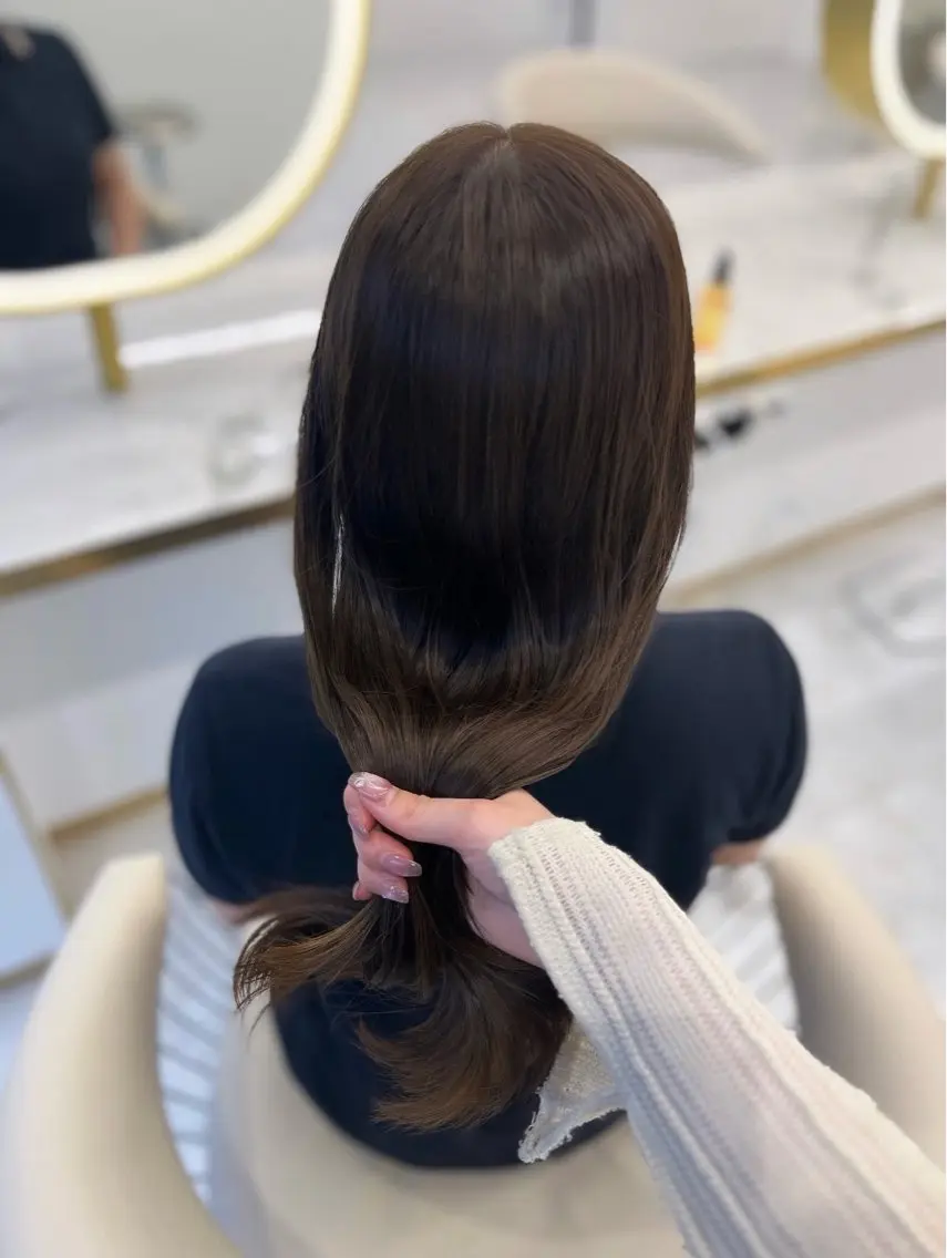 ロング 縮毛矯正 NANAKA𝜗𝜚 〜vince〜のヘアスタイル