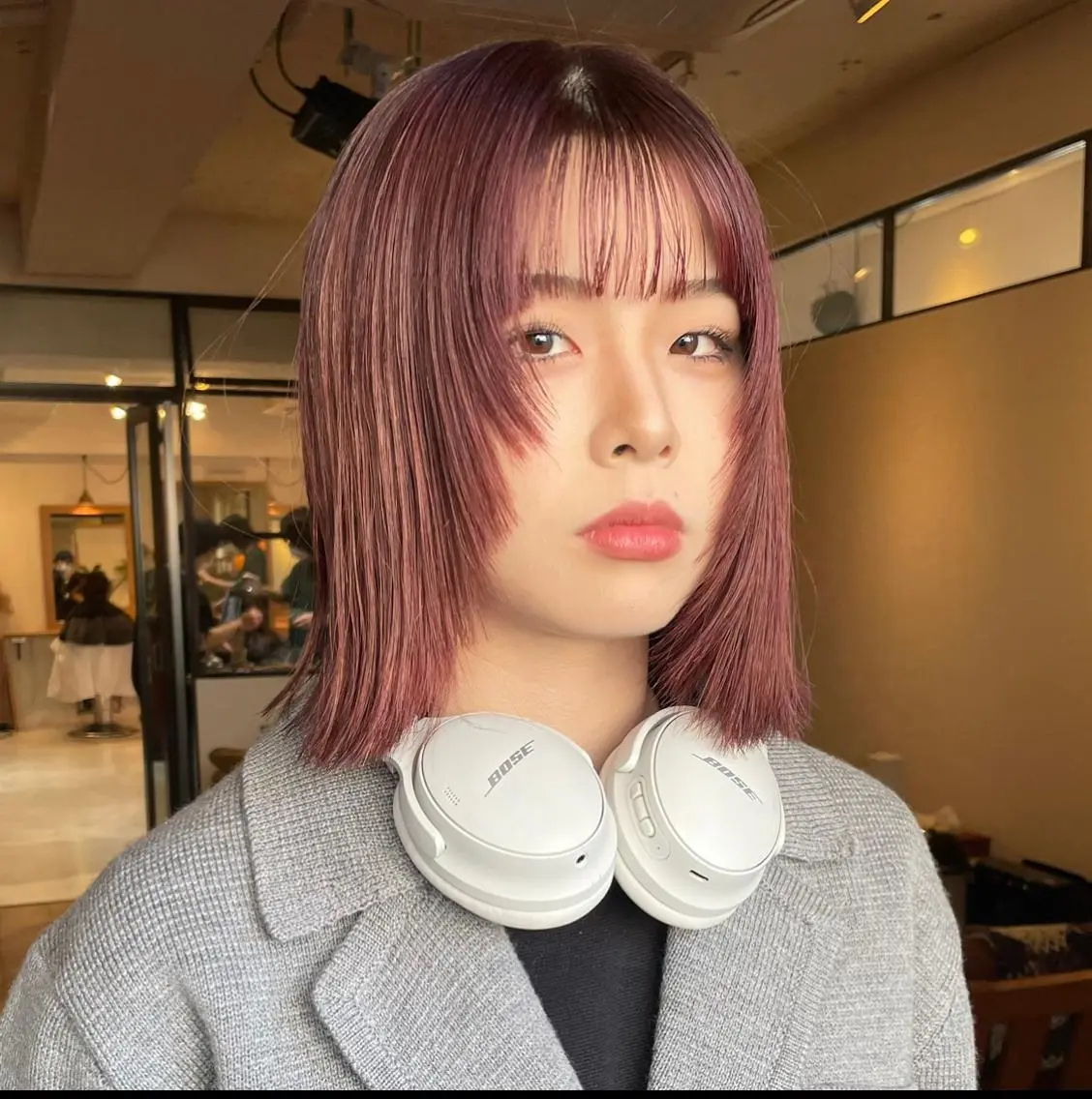 ショート カラー ブリーチ ダブルカラー レッドカラー ファッションに 溶け込むstyleのヘアスタイル
