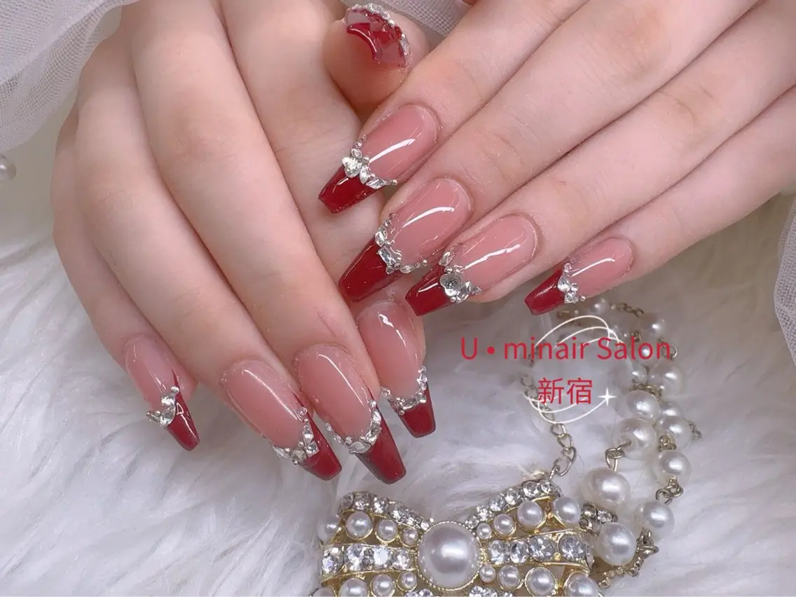 ネイル UMI ネイルサロン新宿🎀のネイルデザイン