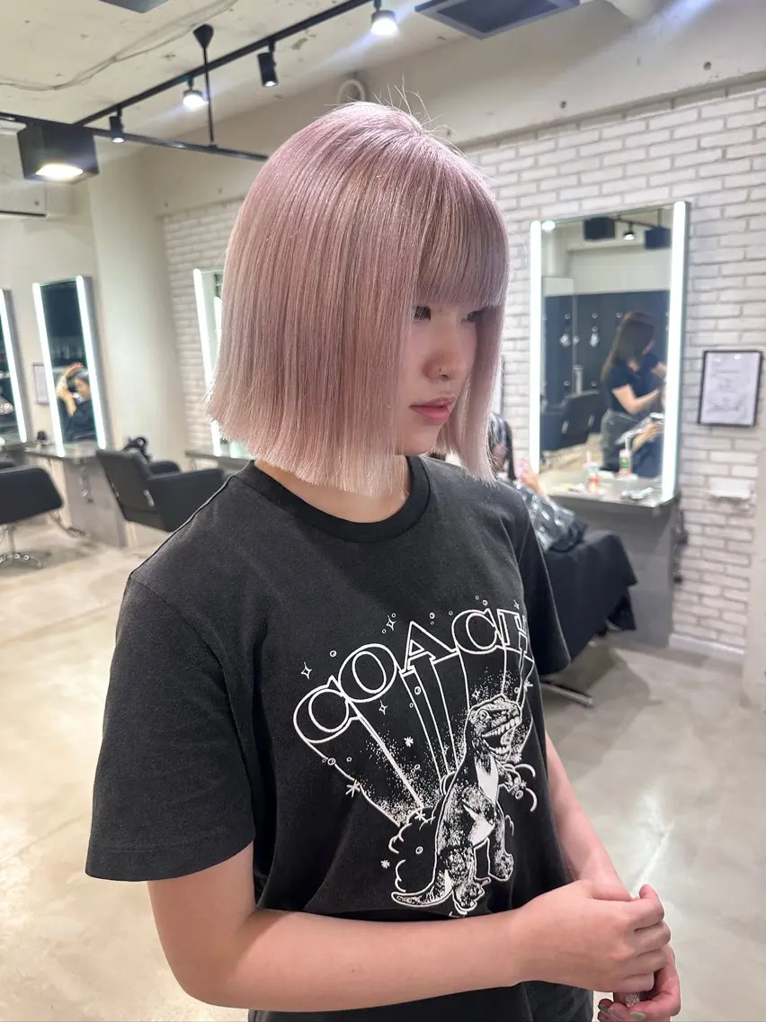 ショート ヘアカラー トリートメント Hana ハイトーン🕯🩰のヘアスタイル