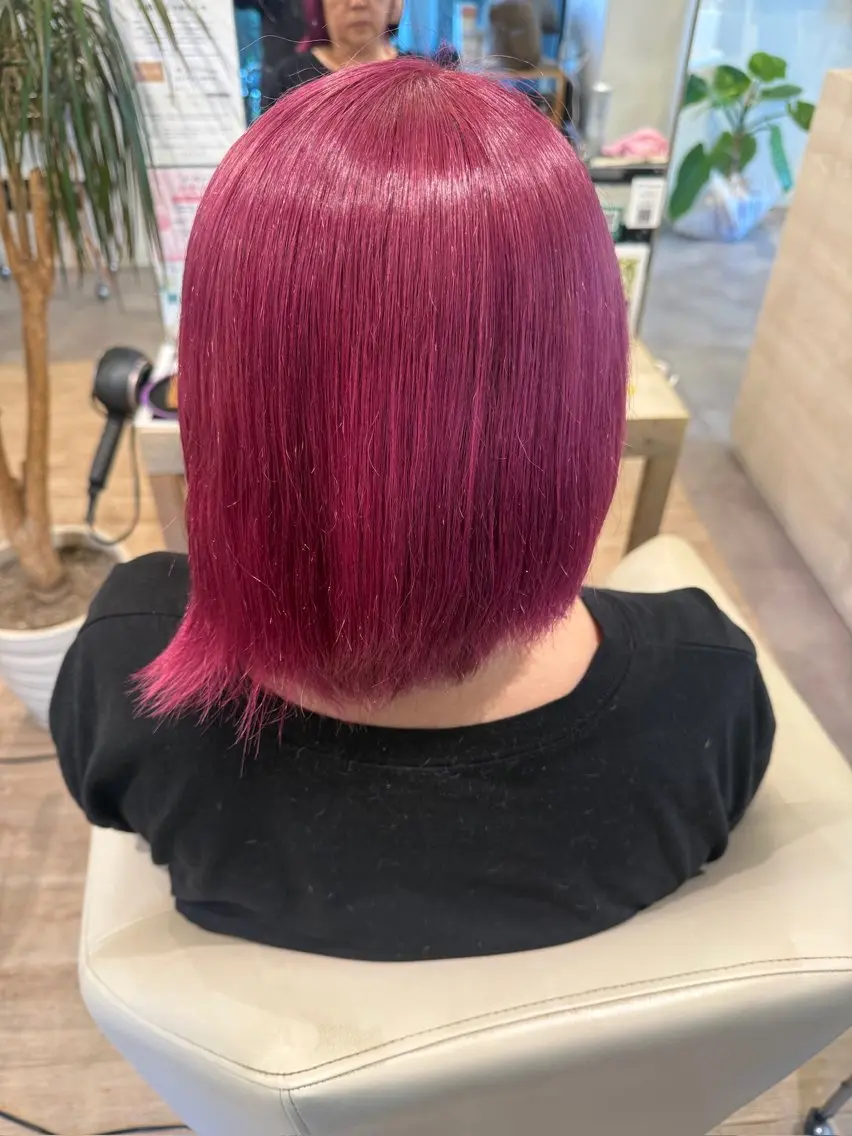 カラー 山際 樹璃のヘアスタイル
