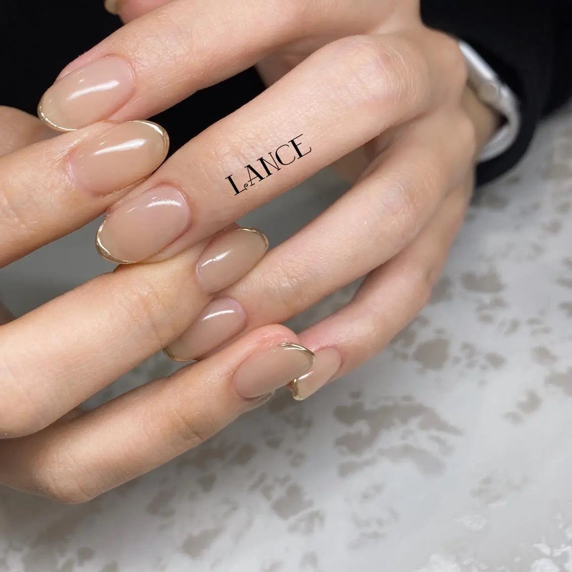 ミディアム ハンドネイル Lance nailのネイルデザイン