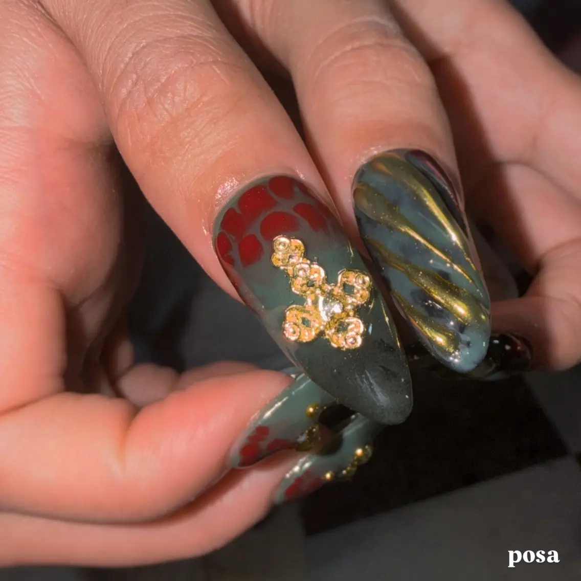 ネイル アートネイル ミラーネイル シンプルネイル ハンドネイル posa nail モエミのネイルデザイン