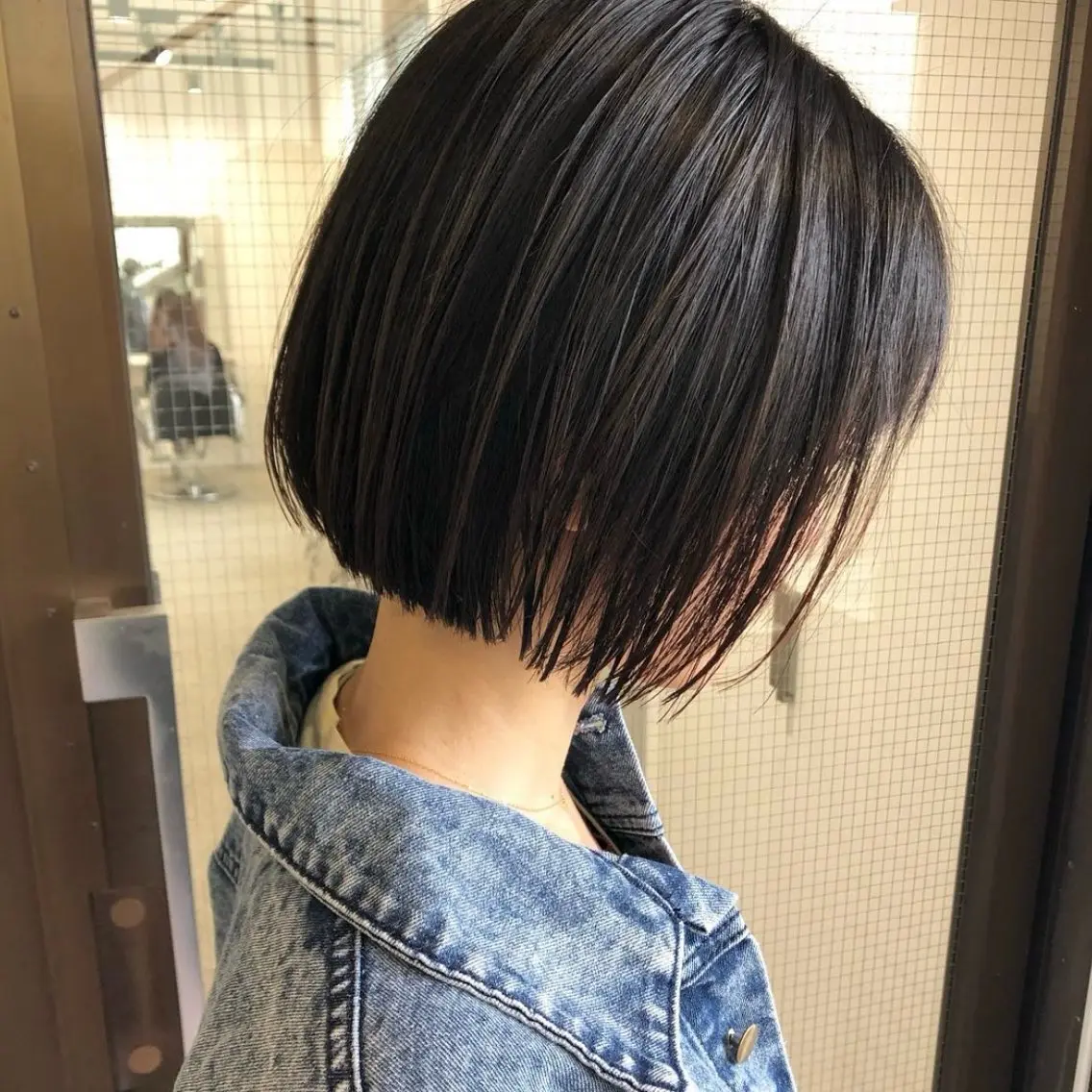 ミディアム ワンカラー/ WARPミユのヘアスタイル