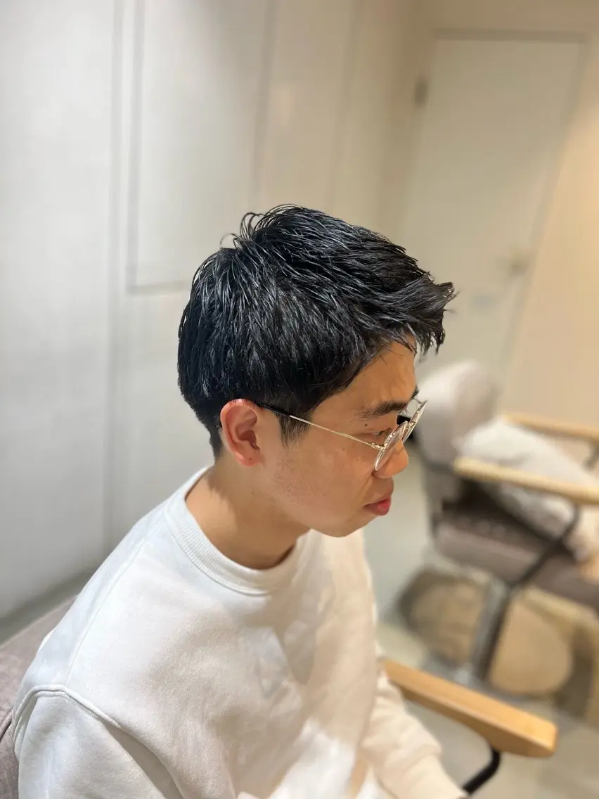 メンズ カット 小嗣 篤輝のヘアスタイル