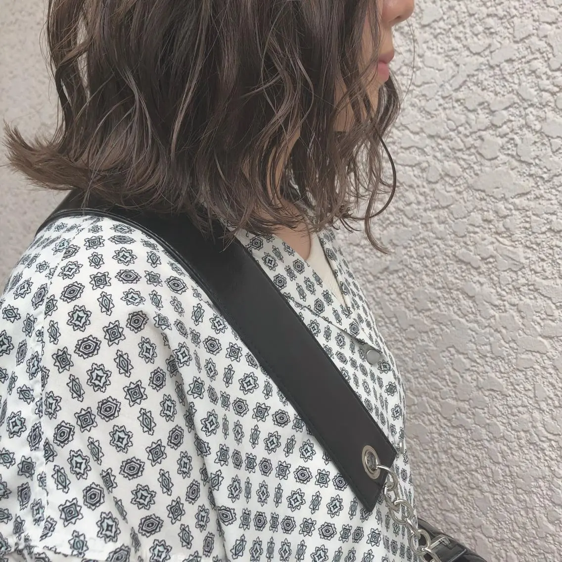 ミディアム カラー ベージュカラー ブリーチ ブリーチなしカラー ヘアカラー yajima Moemiのヘアスタイル