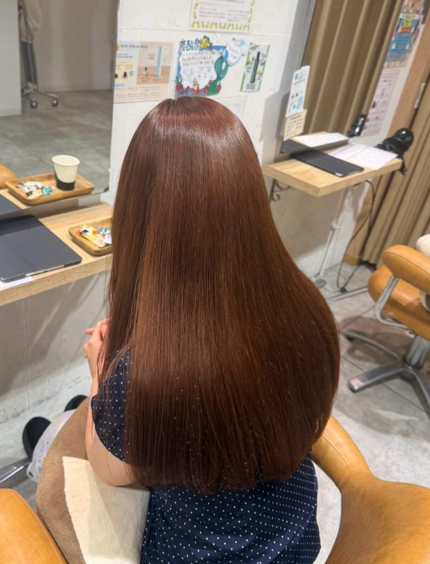 ロング カラー カット ヘアカラー 小西 舞依のヘアスタイル