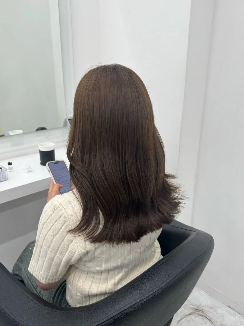 セミロング カラー ヘアカラー トリートメント 【透明感×レイヤー】 🍃RIKU🍃のヘアスタイル