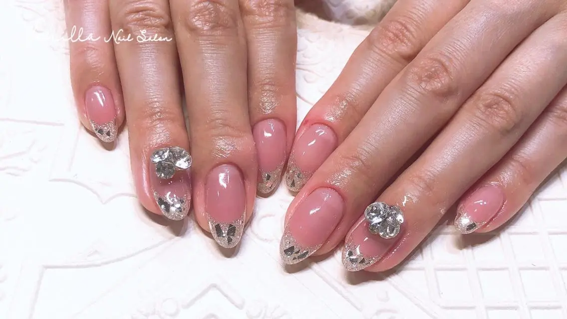 ネイル フレンチネイル ガラスフレンチ ハンドネイル Vanilla nail salonのネイルデザイン