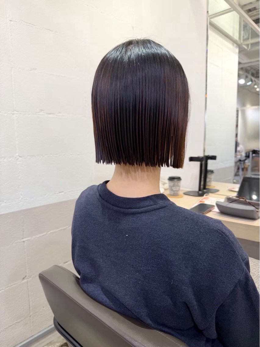 ショート パーマ 縮毛矯正 ツバキ ナオのヘアスタイル