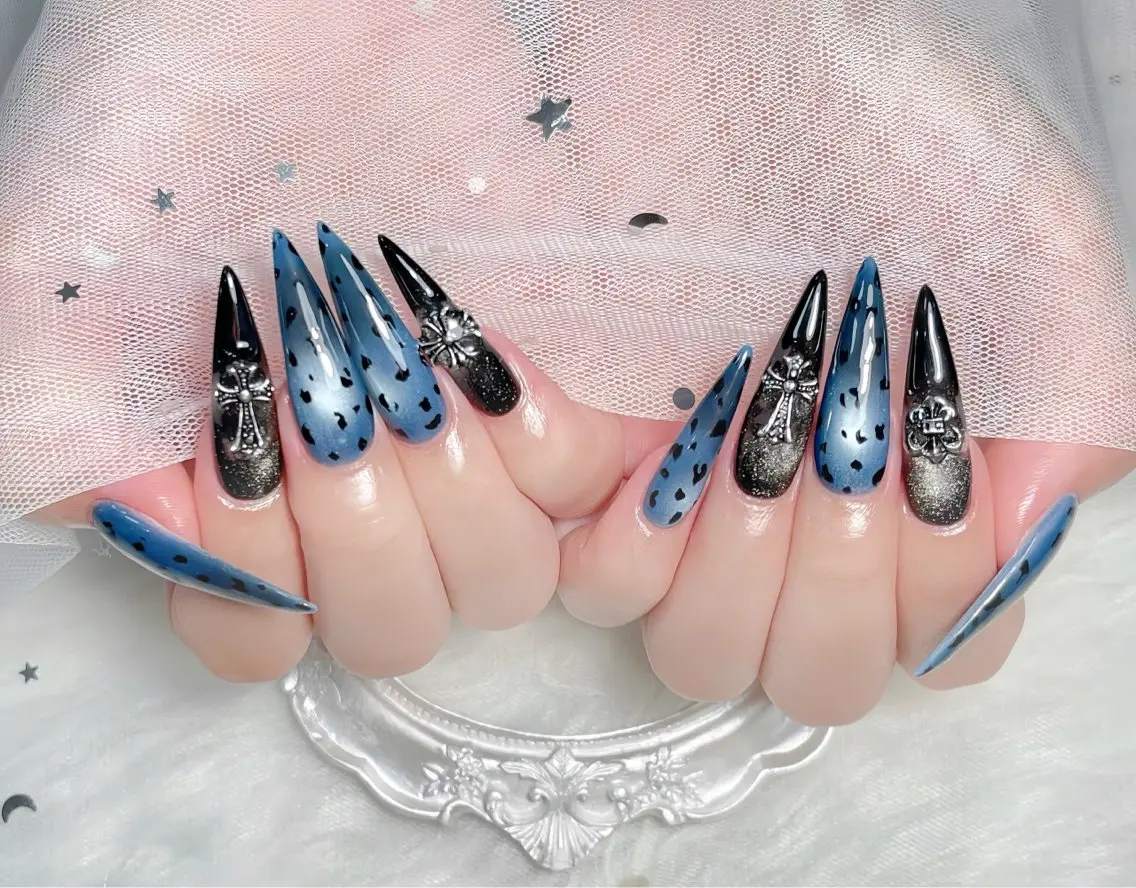 ネイル ハンドネイル THANHTHANH NAILのネイルデザイン
