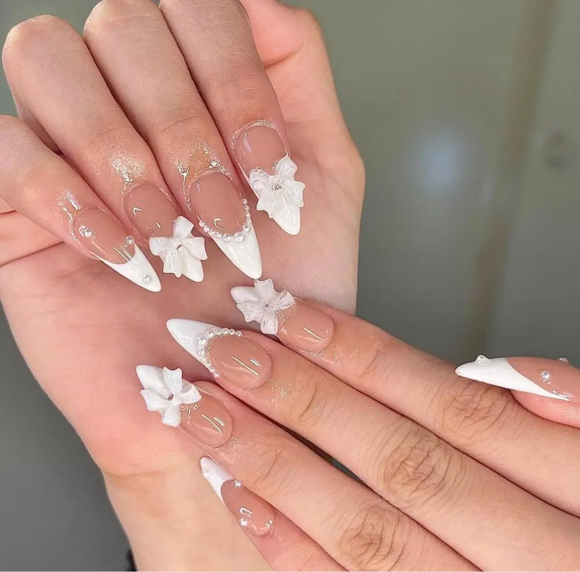 ネイル アートネイル 成人式 ジェルネイル ニュアンスネイル ネイルチップ Kora Nailのネイルデザイン