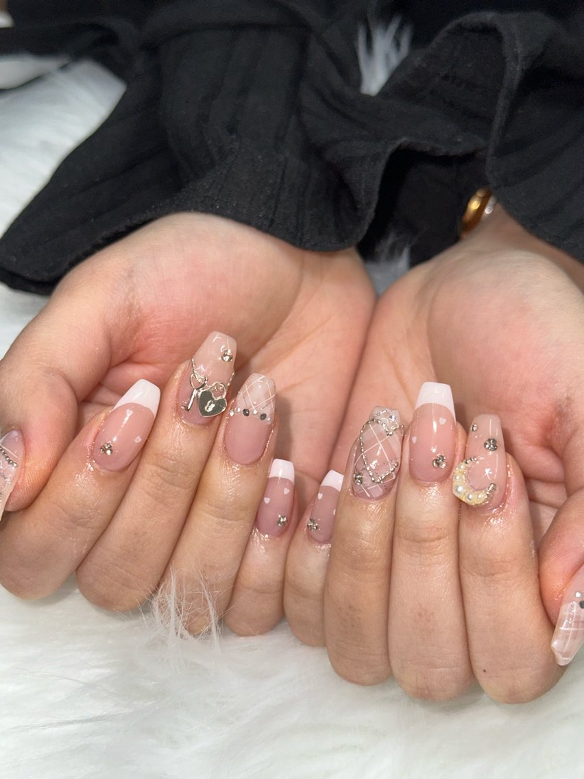 ネイル ハンドネイル mis uzuのネイルデザイン