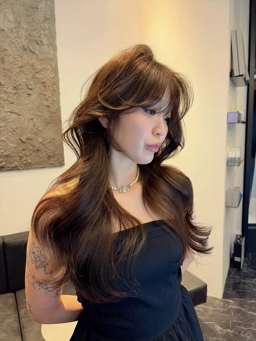 ロング カット ヘアカラー トリートメント 海野翔吾🇨🇳 ワンホンレイヤーのヘアスタイル