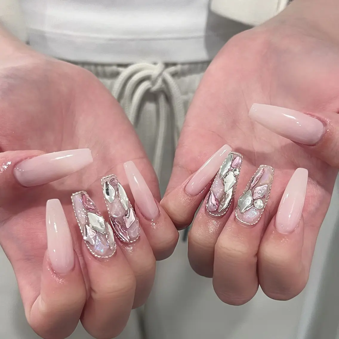 ネイル ハンドネイル Ugirl Nail Pinpin🤍のネイルデザイン
