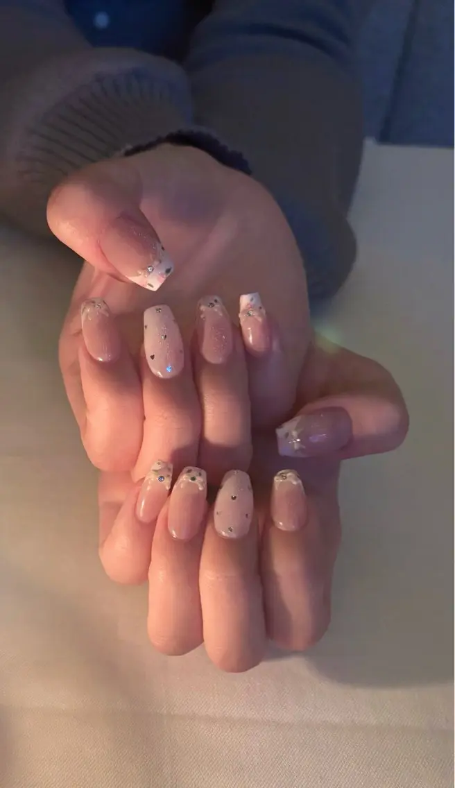 ネイル フレンチネイル 𝒚𝒖𝒛𝒖 ˖ ࣪⊹のネイルデザイン