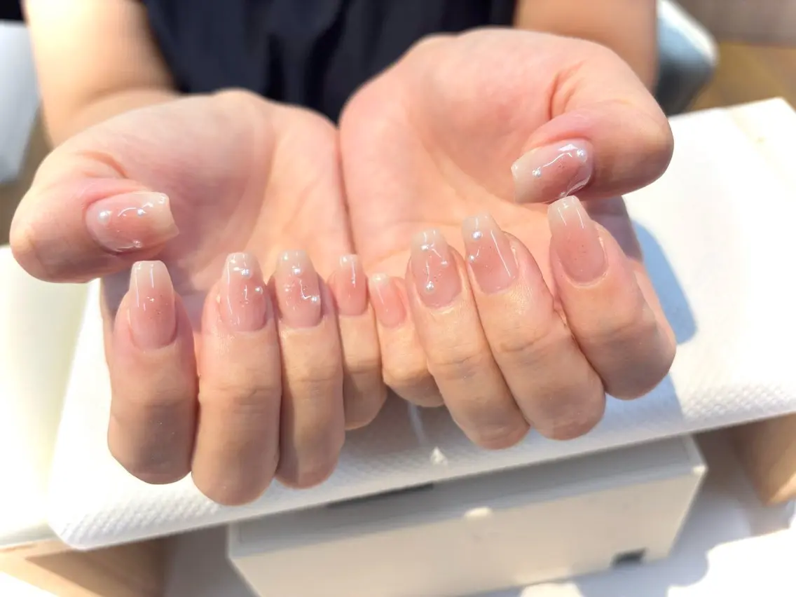 ネイル チークネイル Tomoyo Nailのネイルデザイン
