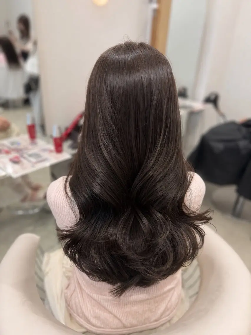 ロング カット トリートメント SONA/レイヤー/ 顔周り/ダブルカラーのヘアスタイル