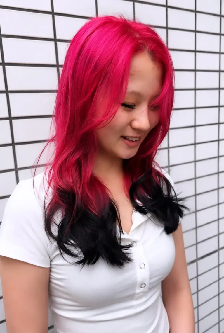 ロング カット ヘアカラー ブリーチ透明感カラー /レイヤー👗しずかのヘアスタイル
