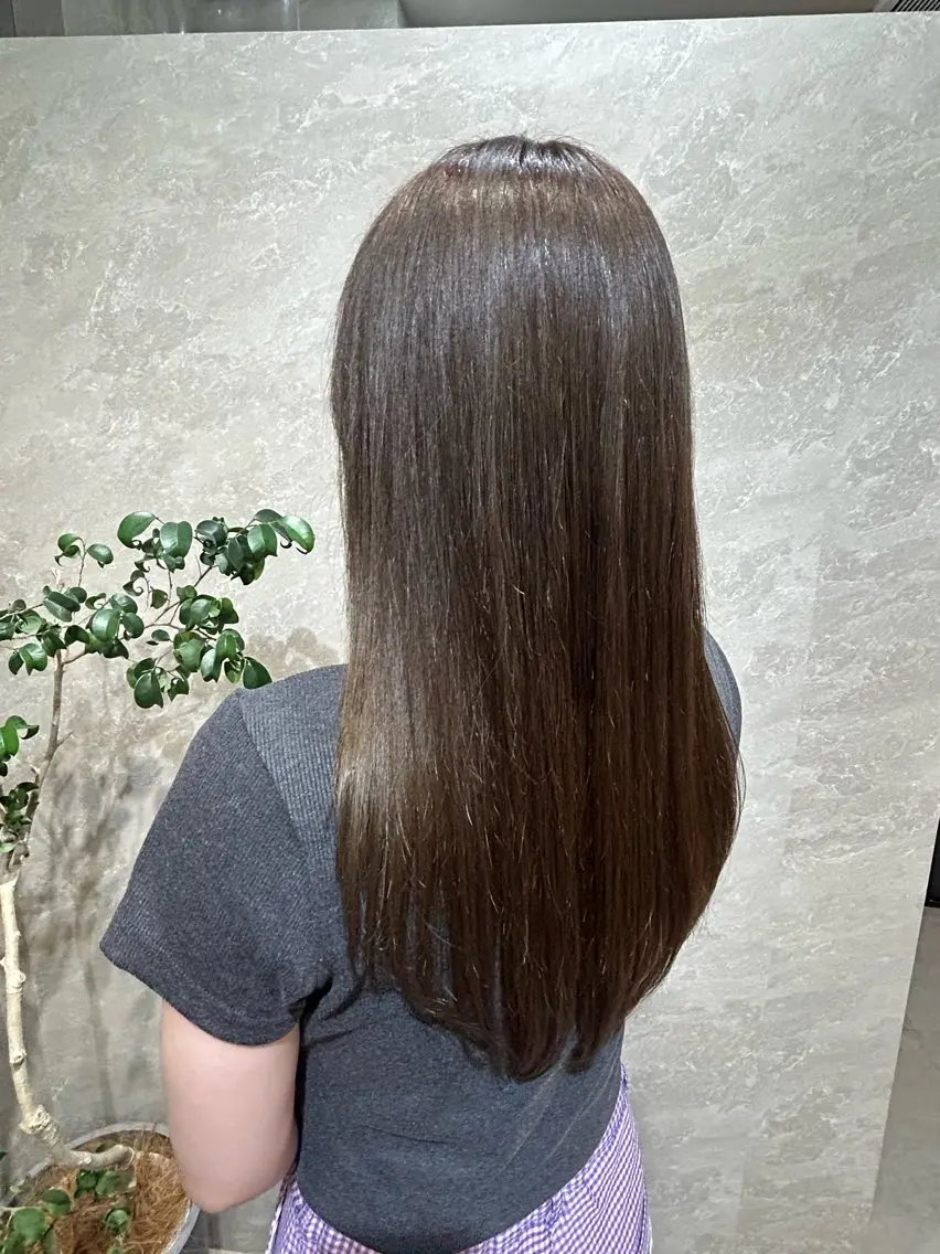 ロング カラー カット ヘアカラー flag hair レイナのヘアスタイル