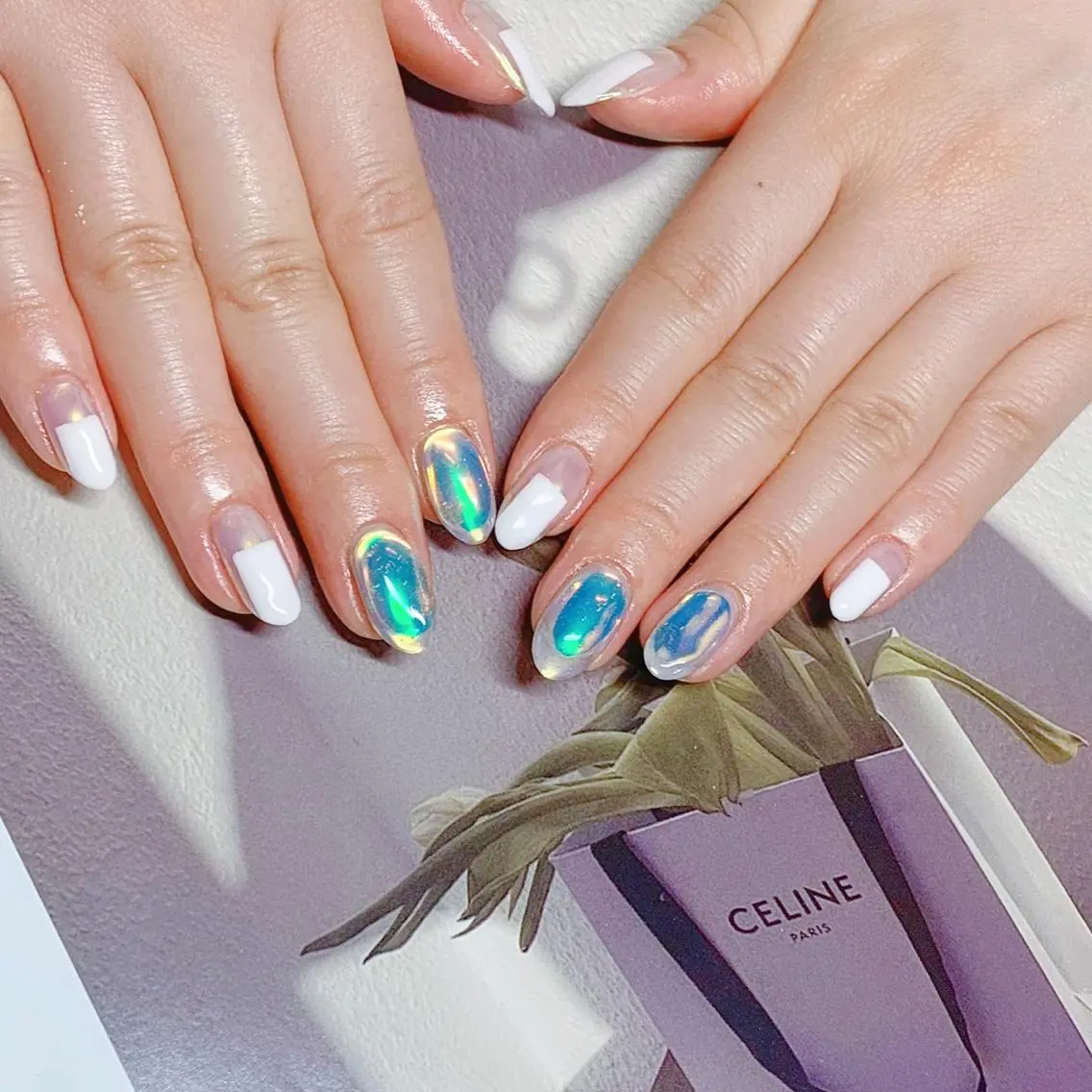 ネイル オーロラネイル フットネイル フレンチネイル ジェルネイル 韓国ネイル ハンドネイル ハンドケア 【ENサロン】 Rei💜Nailのネイルデザイン