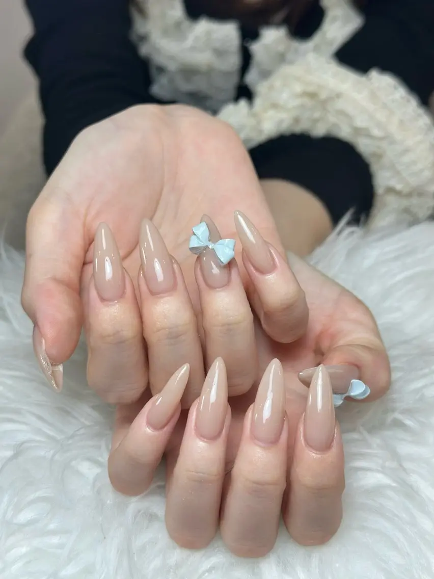 ネイル チークネイル ドット フレンチネイル グラデーション ハート ハンドネイル ハンドケア Eli Muse 新宿ネイルのネイルデザイン