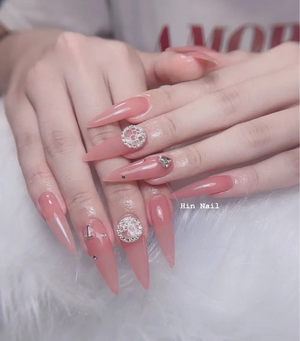 ネイル ハンドネイル Hin Nail 日本橋店のネイルデザイン