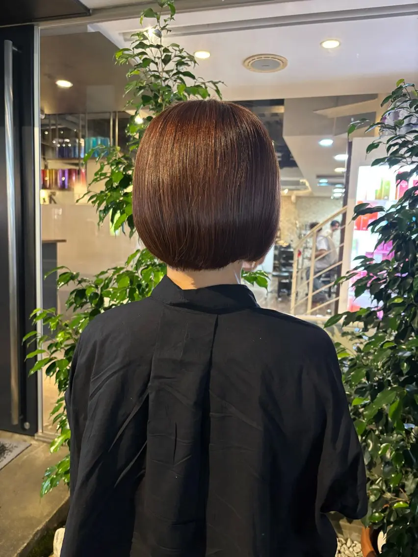 ショート SEEK八王子 AINAのヘアスタイル