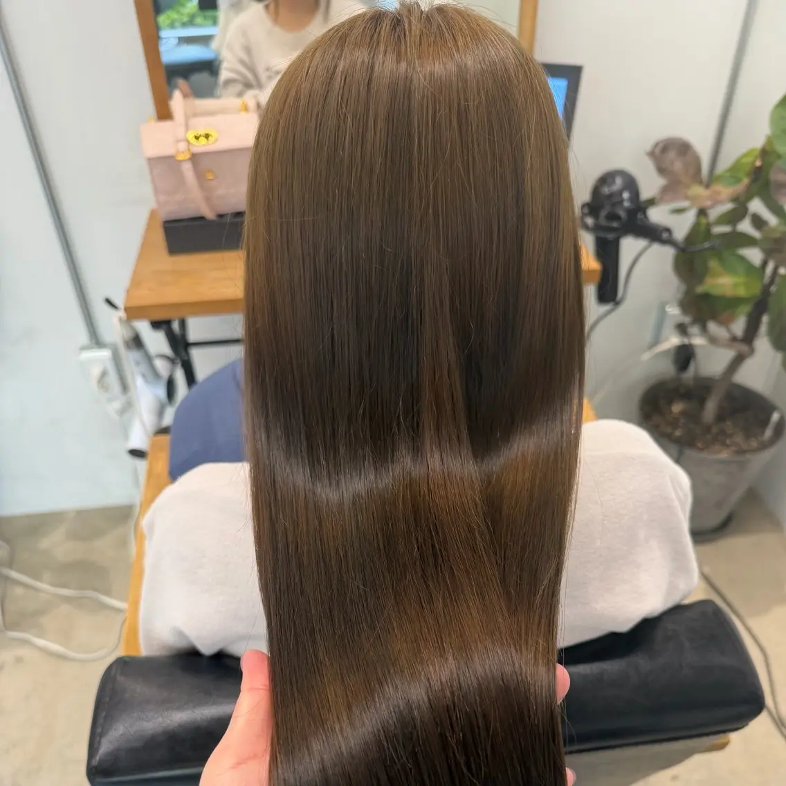 ロング ヘアカラー 🎀好印象を作る🎀 平沢🤍のヘアスタイル