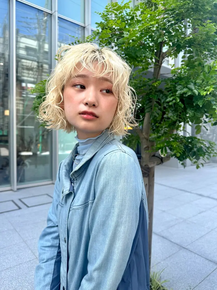 ショート パーマ カット ヘアカラー 大塚 夏生のヘアスタイル