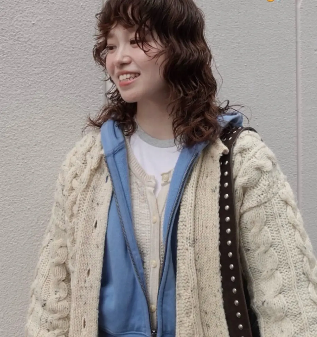 ミディアム パーマ ミディアムパーマ 顔周りカット レイヤーカット n a n a / 京都美容室のヘアスタイル