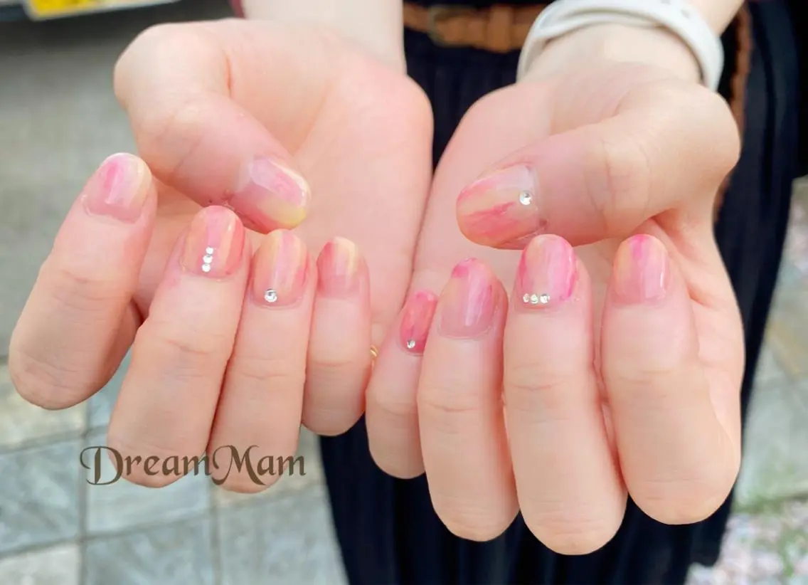 ネイル ジェルネイル キラキラネイル 韓国ネイル 持ち込み パラジェル Nail Salon Dream Mamのネイルデザイン