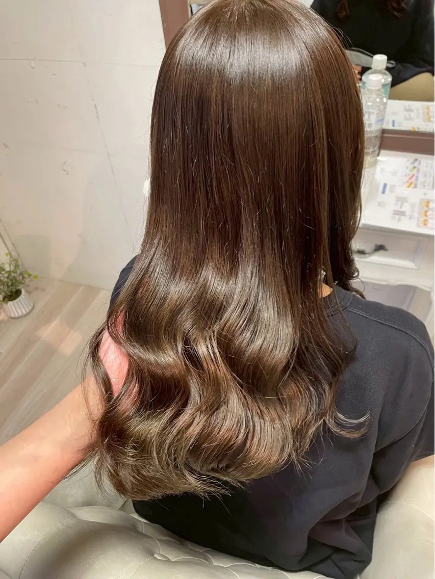ロング カラー ブラウンカラー 髪質改善 トリートメント ヘアカラー emu🤍𐙚 Miyuのヘアスタイル