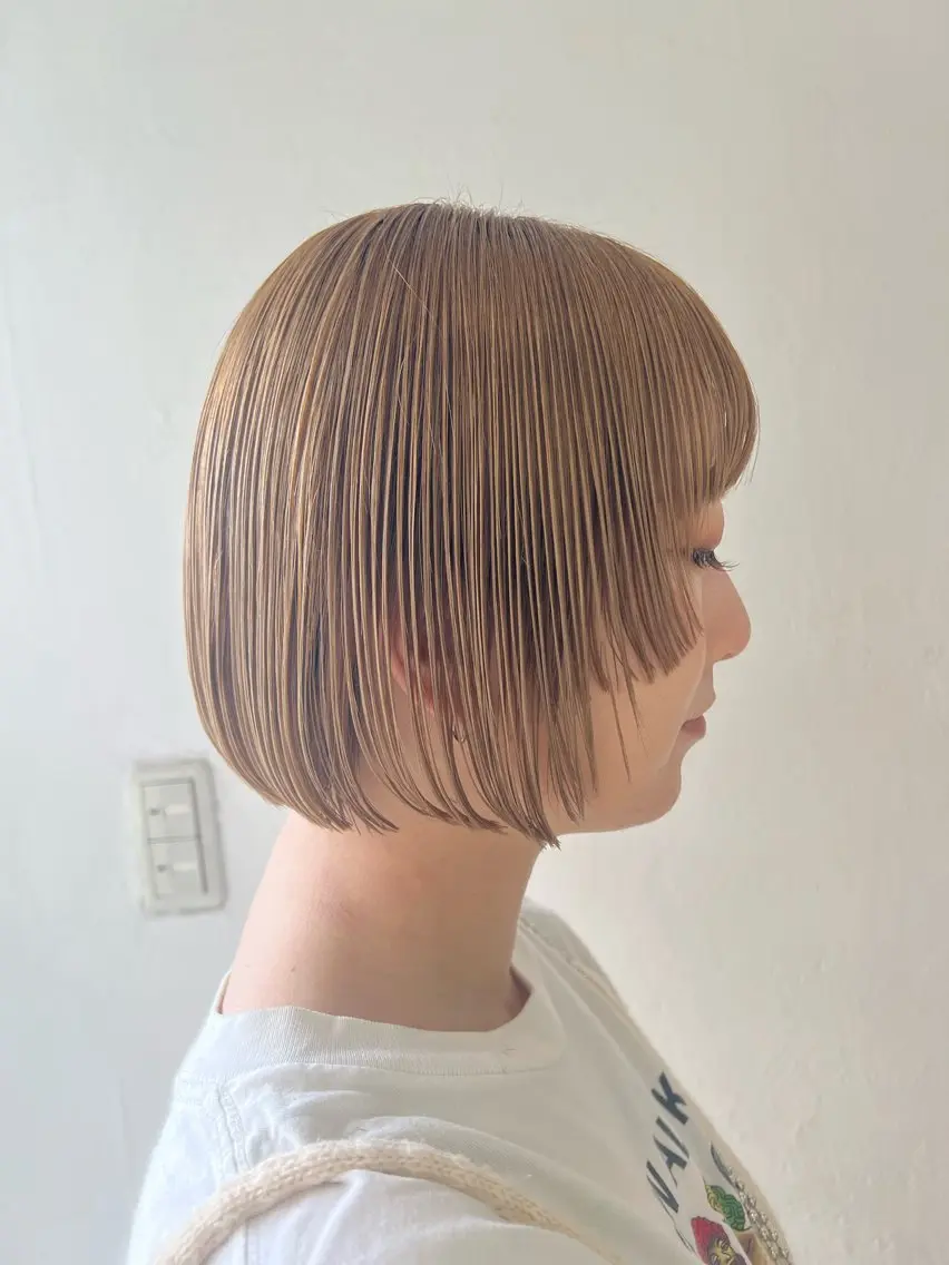 ショート カラー ベージュカラー ミルクティーベージュ 姫カット カット トリートメント 🪽ラベンダーカラー 暗髪透明感🪽レイナのヘアスタイル