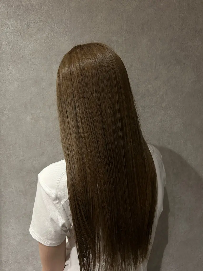 ロング ヘアカラー Clair ￤rinkaのヘアスタイル