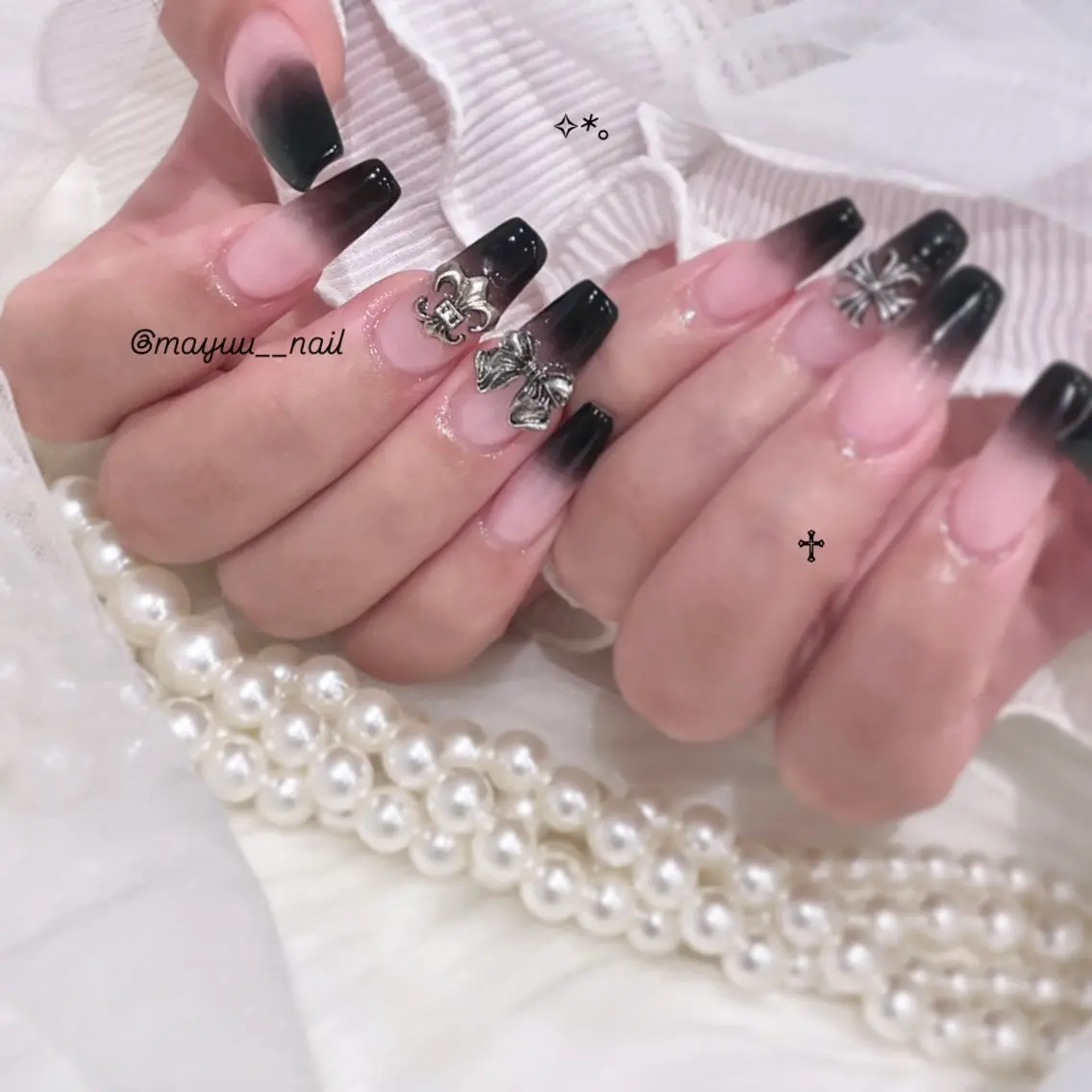 ネイル ハンドネイル 🎀 Mayu 🎀痛ネイルのネイルデザイン
