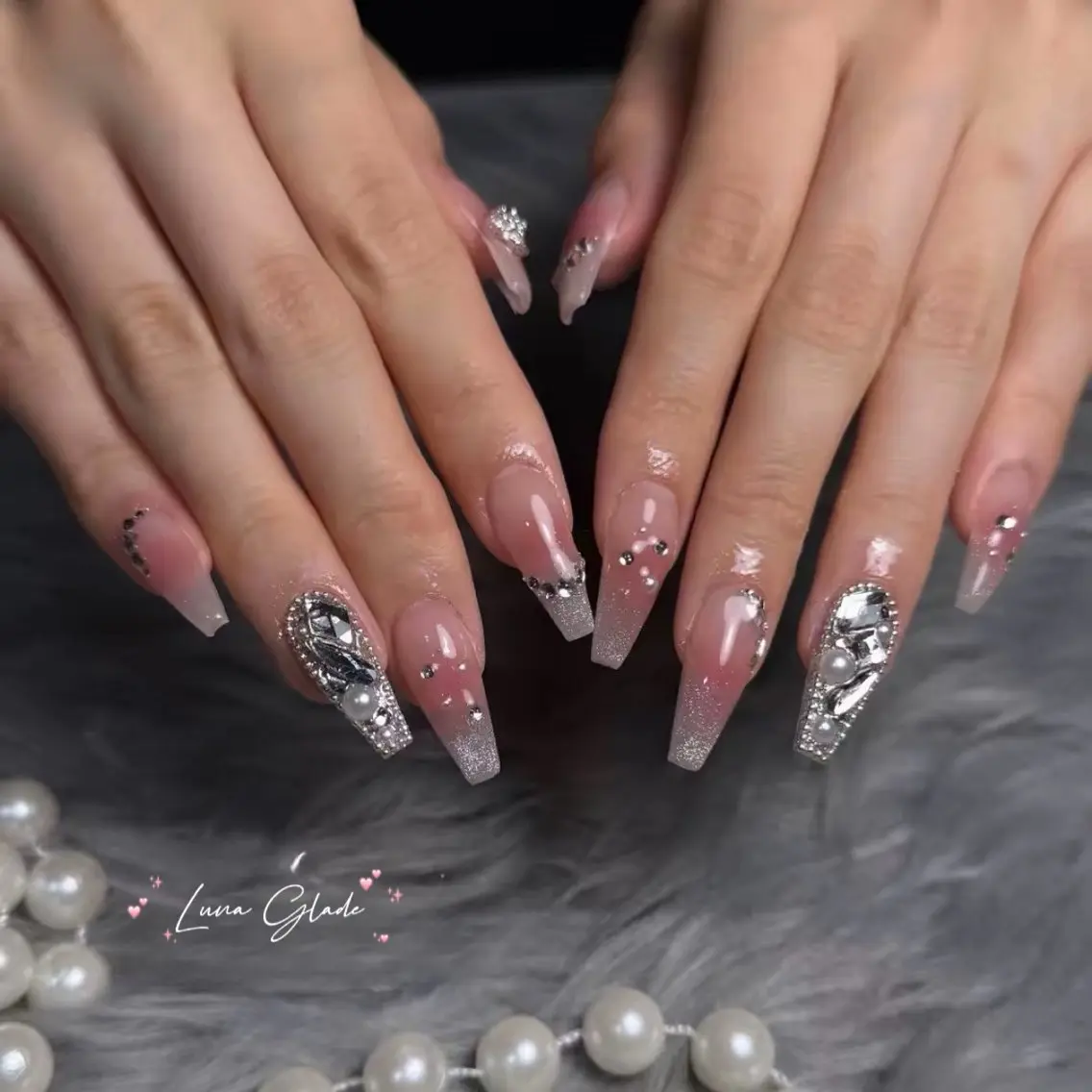 ネイル ハンドネイル Luna Gladeのネイルデザイン