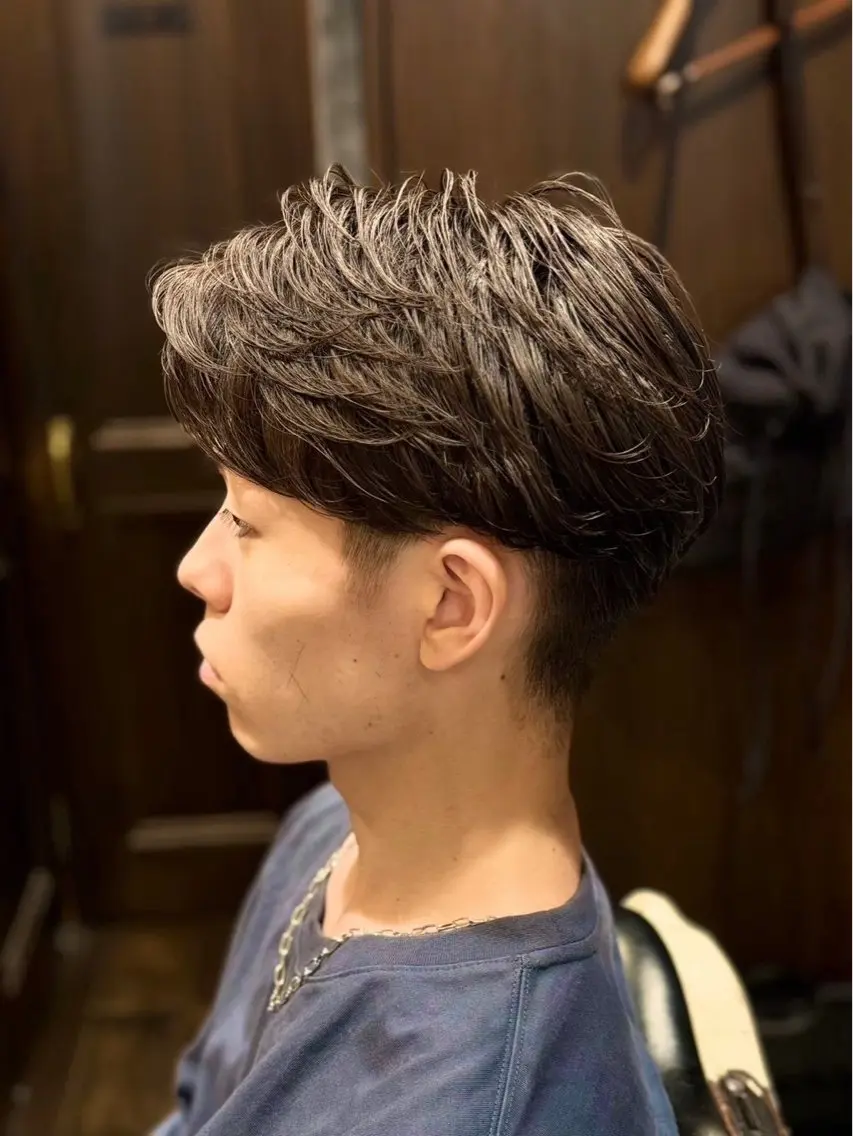 ミディアム ミディアムパーマ 髪質改善 韓国風ヘア 阿賀 佑季のヘアスタイル