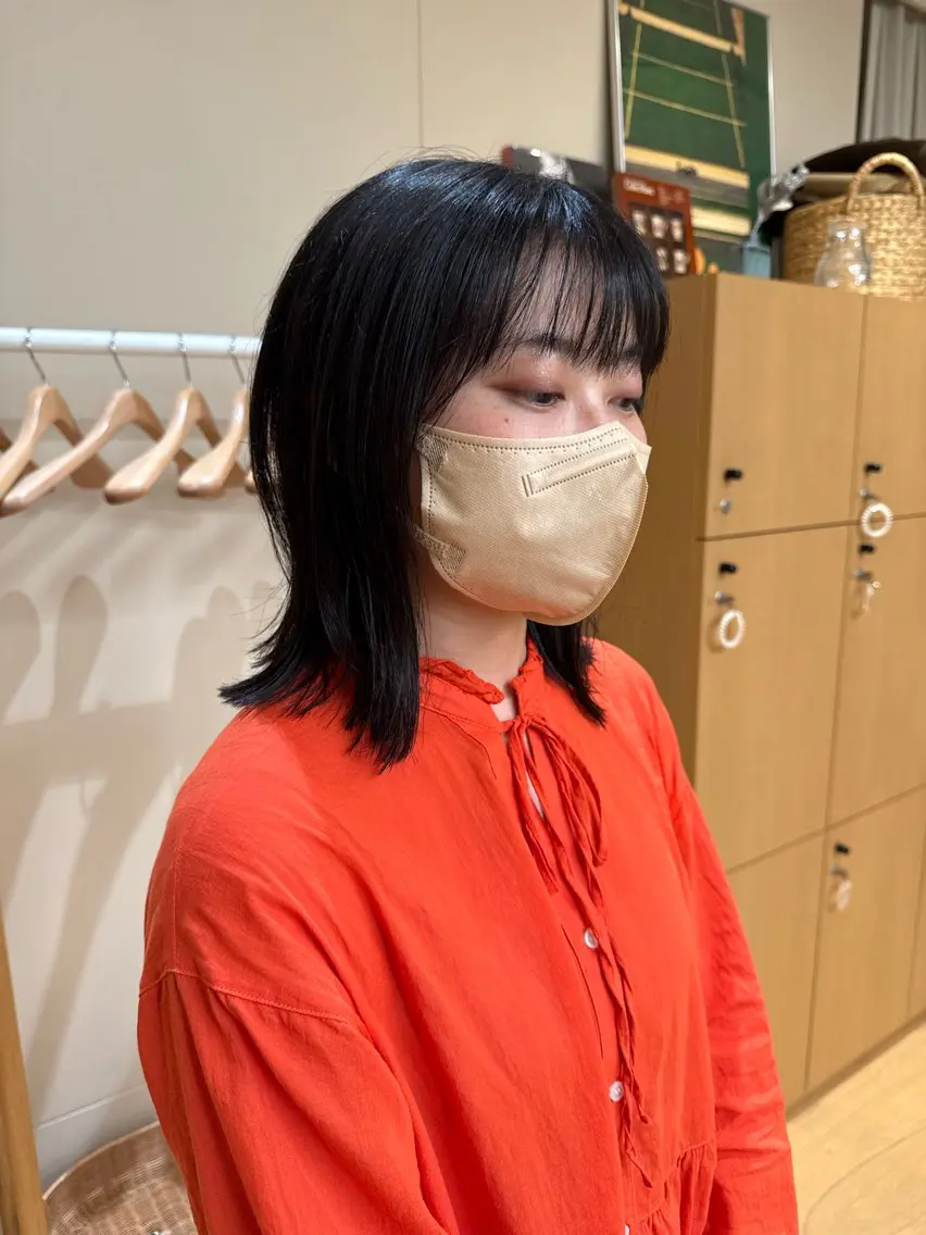 ミディアム ミキ🐈⬛ レイヤーカット 鎌倉のヘアスタイル