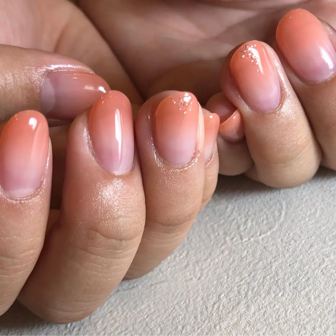 ネイル グラデーション ハンドネイル Nail salon アトリエジョワ 金山のネイルデザイン