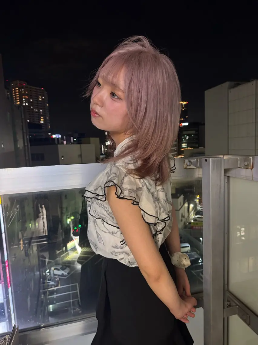 ミディアム カラー ヘアカラー ハイトーン/名古屋 Hinakiのヘアスタイル