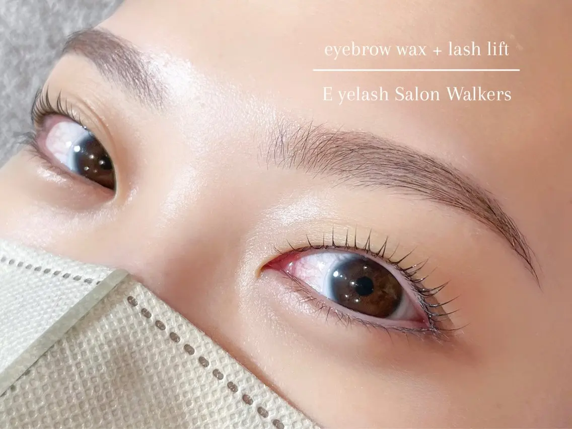 ✨人気メニュー🧸アイブロウwax ＋ まつげパーマ🌟の写真