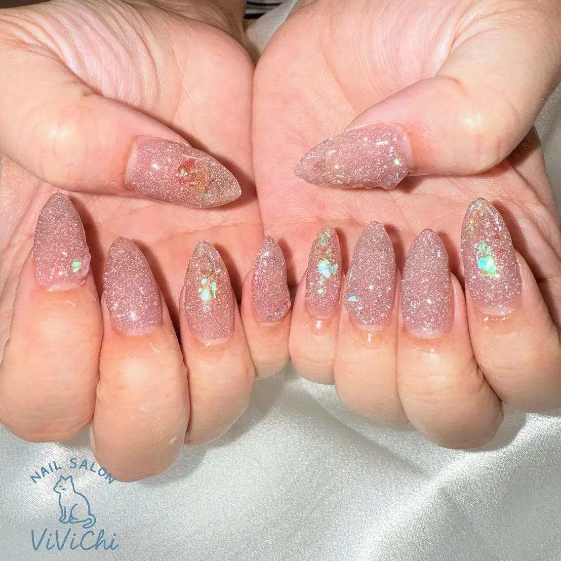 ネイル ViViChi 梨帆のネイルデザイン