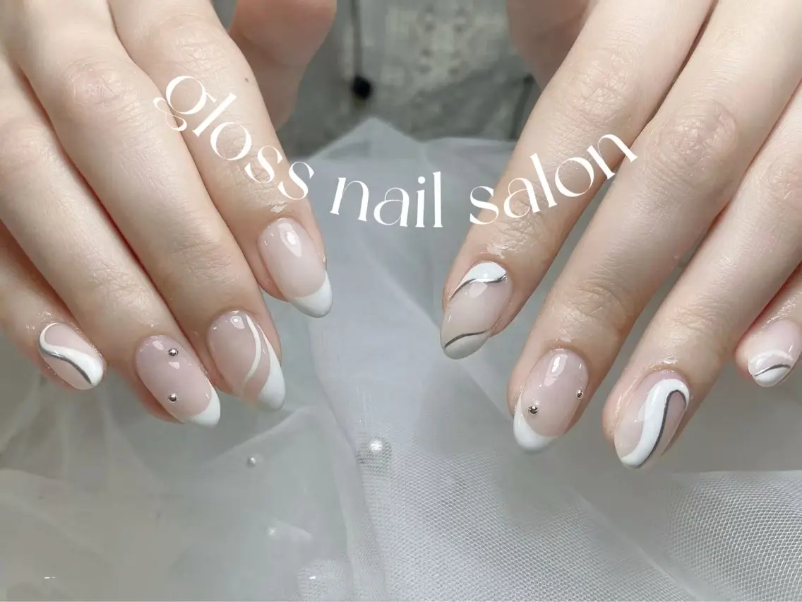 ネイル miho🍎 Gloss nailのネイルデザイン