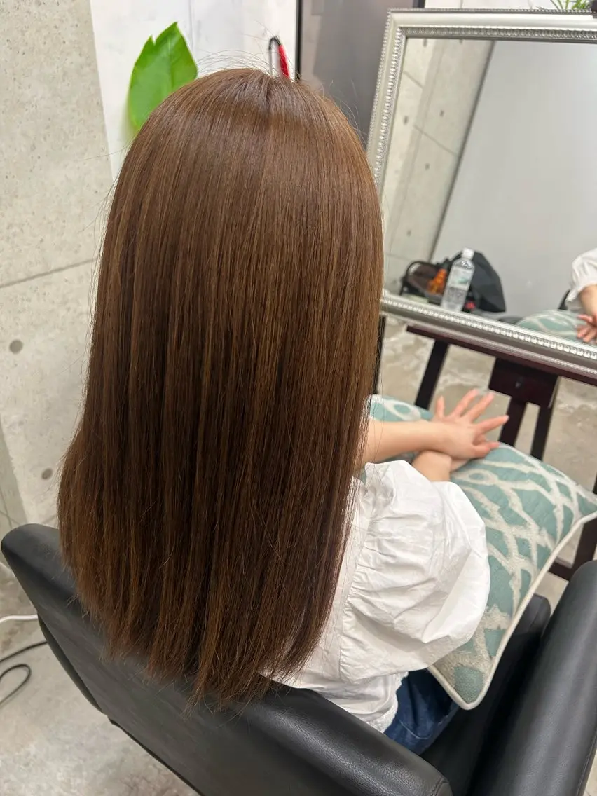 セミロング カラー 髪質改善/縮毛矯正 /美髪🩵イケダのヘアスタイル