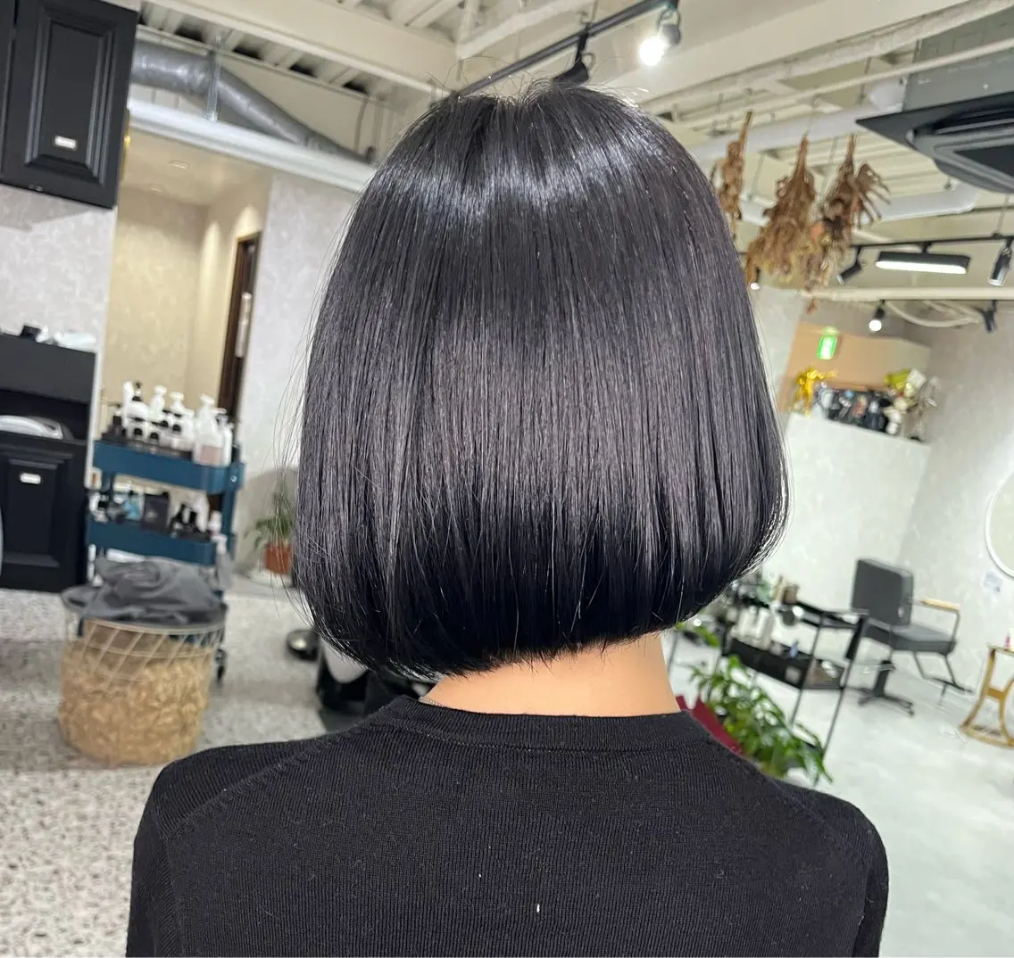 ショート カラー 池田 真衣のヘアスタイル